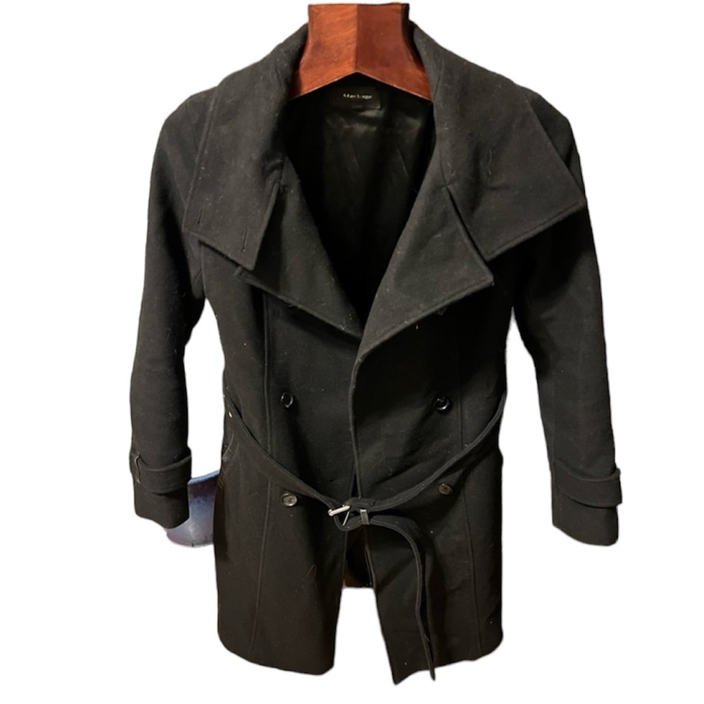 Mackage classic fine Italian wool and leather coat size Sin great condition